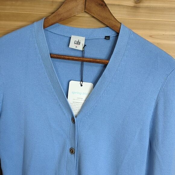 Cabi Womens Sweater Medium Blue #5140 Cut Out Sweater Cardigan Periwinkle NWT - Picture 2 of 9